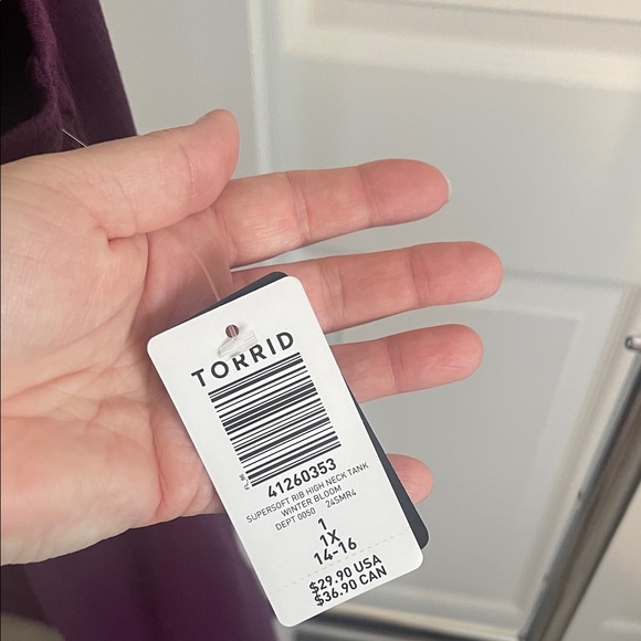 NWT Torrid Ribbed Tank - Picture 4 of 5